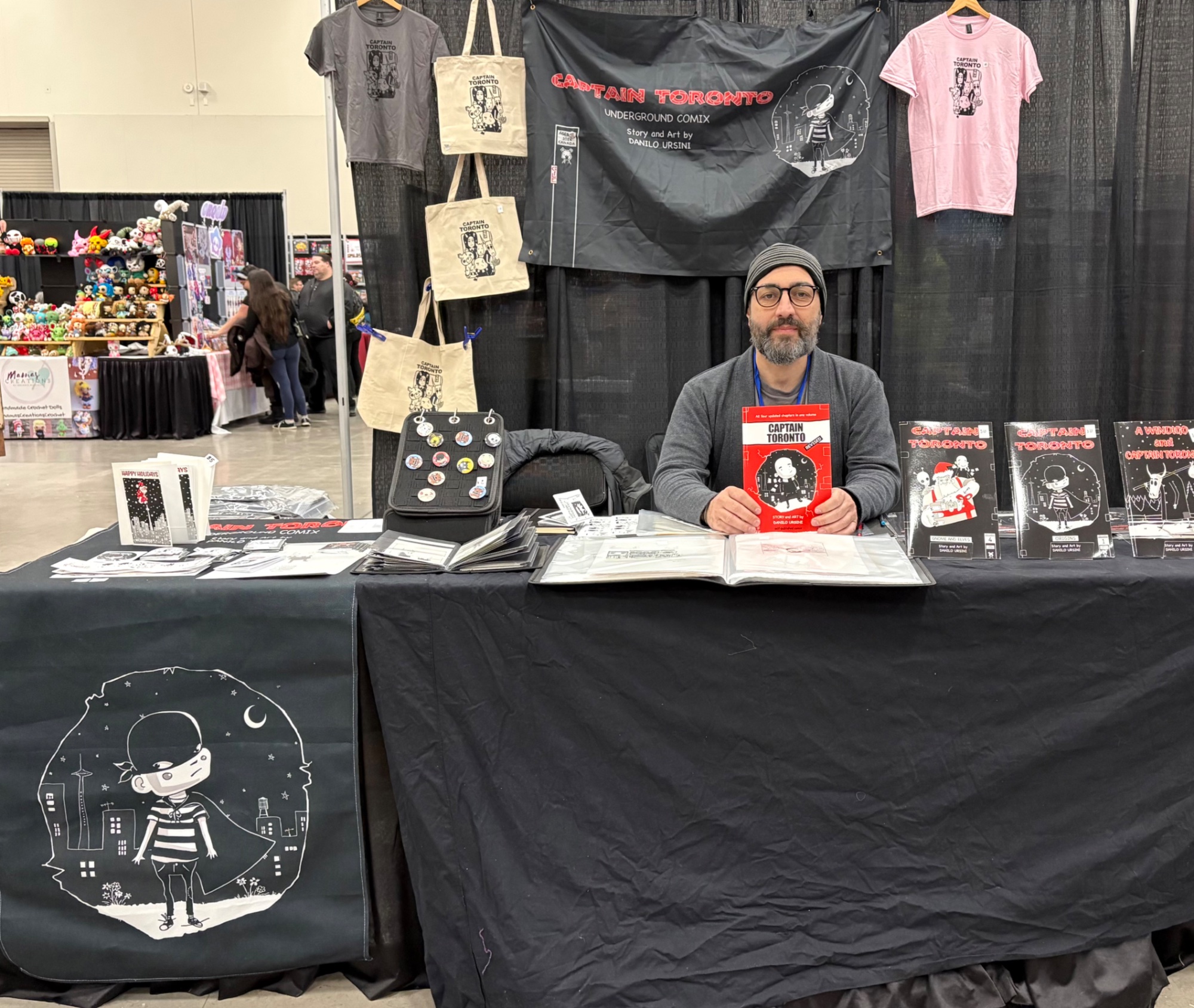 Me at Niagara comicon 2052